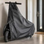Protegez Votre Trottinette Électrique avec une Housse Pratique et Stylée