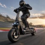 Trottinette électrique ultra-puissante : atteignez les 100 km/h en vitesse maximale